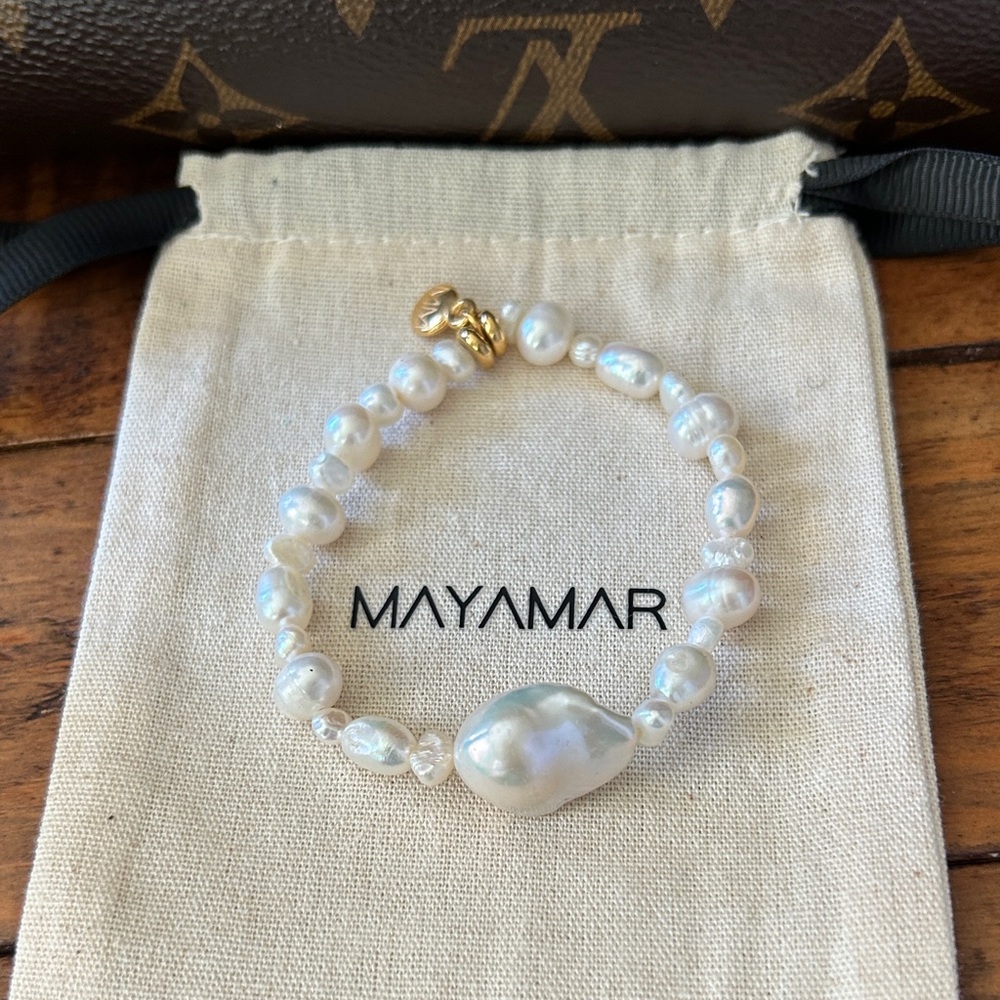 Mayamar classic genuine pearl Bracelet with‎ Gold Accent